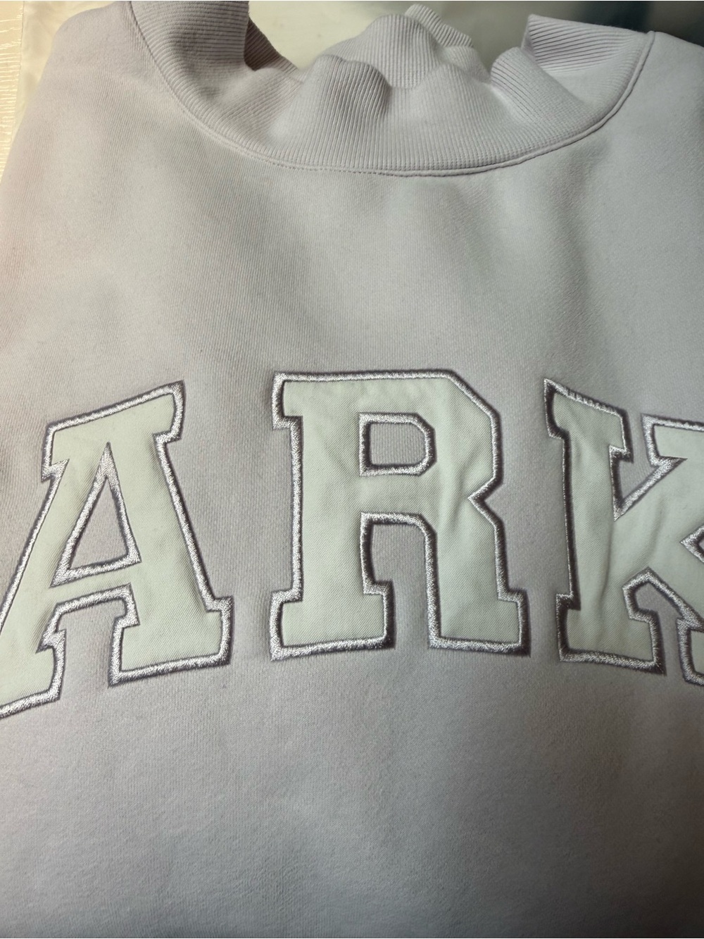 PARKE XXL LILAC & WHITE MOCKNECK sweatshirt